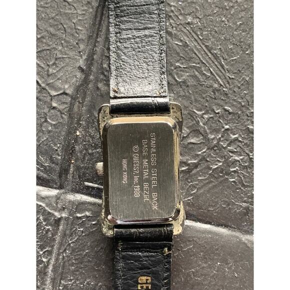 Guess 1988 Hongkong movement Women's Quartz watch, Marked - Picture 4 of 4